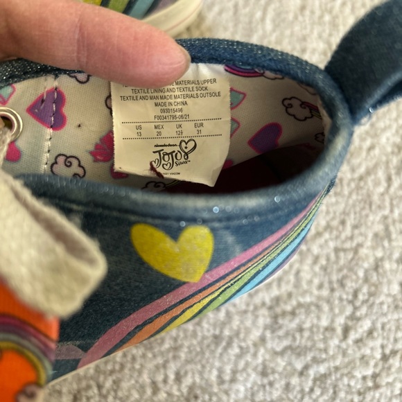𝅺Jojo Siwa Sparkly Denim High Tops Rainbow heart bow size 13 - Picture 14 of 14